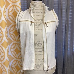 Double Zero Cream Zip Up Blouse